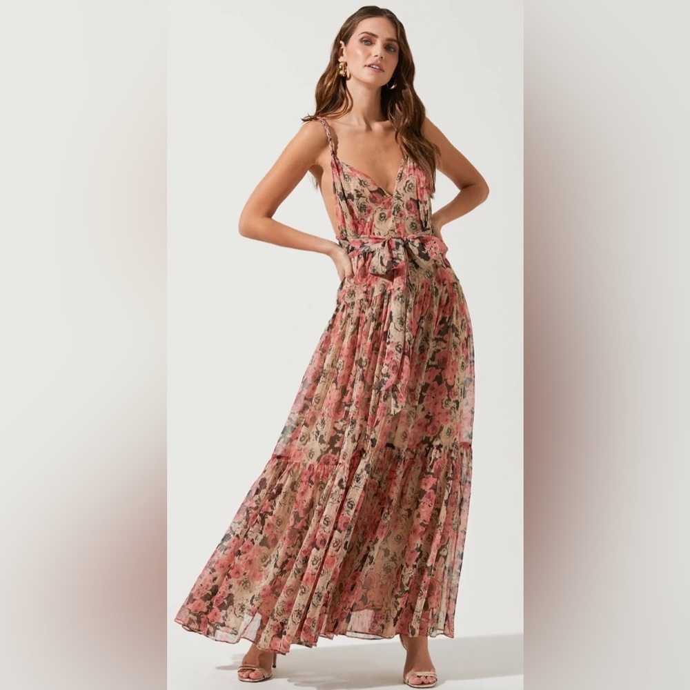 Eartha Floral Maxi Dress perfect condition